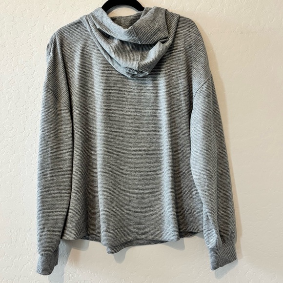 Evereve Faith Stripe Brushed Hoodie - Picture 7 of 11